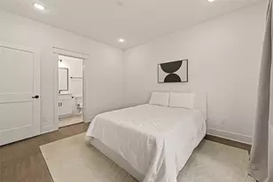 1243 W 23rd St, Houston, TX 77008 - Photo 23