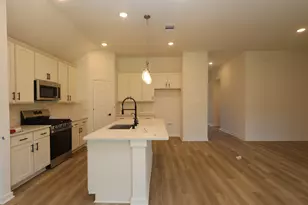 10611 Annex Ave, Montgomery, TX 77316 - Photo 3