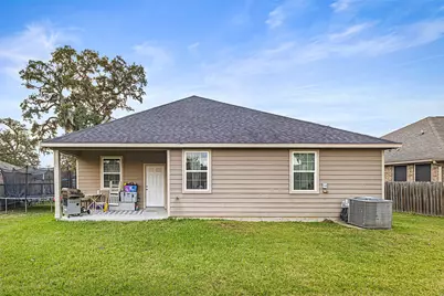 267 Freeman Boulevard, West Columbia, TX 77486 - Photo 19