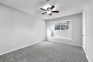 5339 Dana Leigh Dr, Houston, TX 77066 - Photo 17