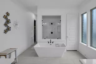 633 North Rivus Overlook Dr, Willis, TX 77318 - Photo 13