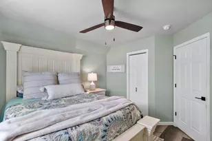 201 Texas Ave S, Anahuac, TX 77514 - Photo 21