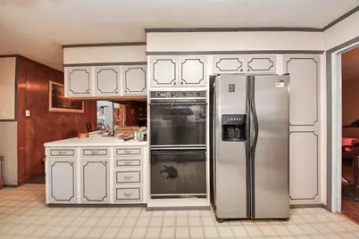 2213 Mockingbird Street, Baytown, TX 77520 - Photo 23