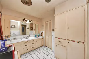 2213 Mockingbird St, Baytown, TX 77520 - Photo 13