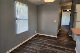 17118 Choctaw St, Baytown, TX 77523 - Photo 7