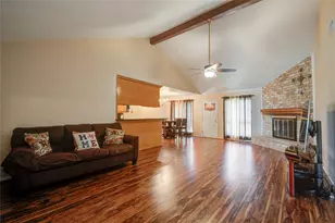 103 Sunflower St, Lake Jackson, TX 77566 - Photo 7