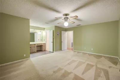 103 Sunflower Street, Lake Jackson, TX 77566 - Photo 21