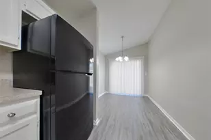 3114 Kelling St, Houston, TX 77045 - Photo 5