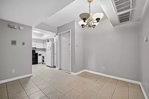 2814 S Bartell Dr, Houston, TX 77054 - Photo 7