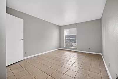 2814 S Bartell Drive #9, Houston, TX 77054 - Photo 29