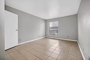 2814 S Bartell Dr, Houston, TX 77054 - Photo 29