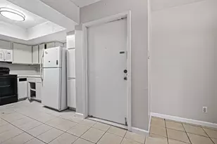 2814 S Bartell Dr, Houston, TX 77054 - Photo 5
