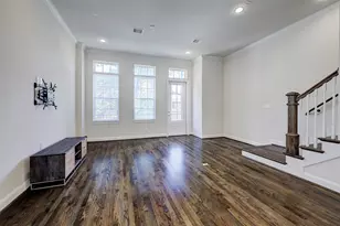 1041 Ashland St, Houston, TX 77008 - Photo 9