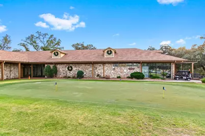 1 Stone Creek Dr, Conroe, TX 77304 - Photo 9