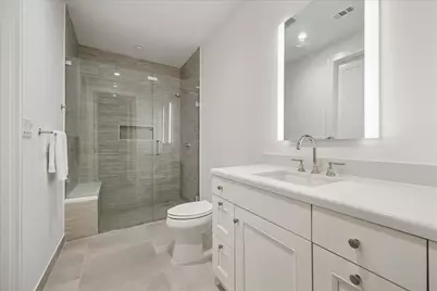 2325 Welch Street #704, Houston, TX 77019 - Photo 29