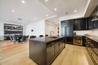 2325 Welch Street #704, Houston, TX 77019 - Photo 17