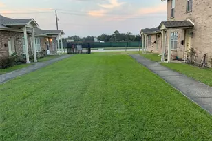 1327 Queens Rd, Pasadena, TX 77502 - Photo 23