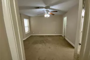 1327 Queens Rd, Pasadena, TX 77502 - Photo 11