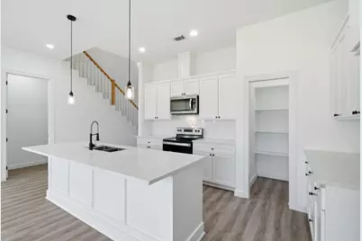 111 Capetown Way, Conroe, TX 77356 - Photo 9