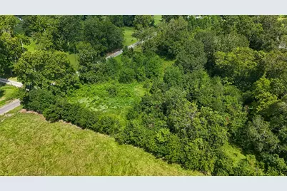 1401 County Road 2061, Hull, TX 77564 - Photo 3