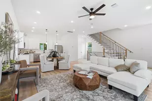 316 Walthall Dr, Houston, TX 77022 - Photo 23