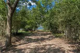 20253 Lakeshore Dr, Thornton, TX 76687 - Photo 33