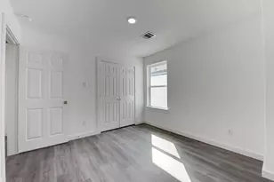 8128 Sterlingshire St, Houston, TX 77078 - Photo 15