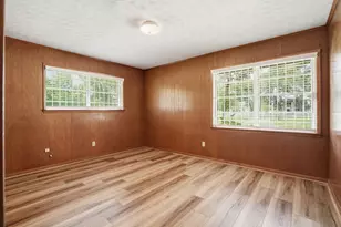 10240 Post Oak Dr, Conroe, TX 77385 - Photo 29