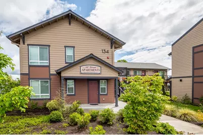 134 N 18th St, Saint Helens, OR 97051 - Photo 1