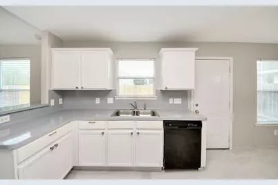 19843 Bettencourt Lane, Houston, TX 77073 - Photo 17