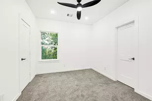 9316 Waller St, Houston, TX 77012 - Photo 19