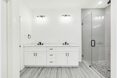 9316 Waller Street, Houston, TX 77012 - Photo 11