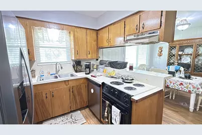 129 Sylvia Street, Deer Park, TX 77536 - Photo 9