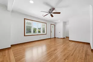 410 Kyle St, Sugar Land, TX 77478 - Photo 11