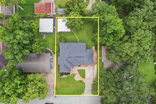 410 Kyle St, Sugar Land, TX 77478 - Photo 45