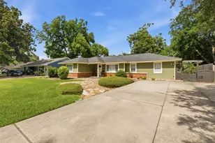 410 Kyle St, Sugar Land, TX 77478 - Photo 3