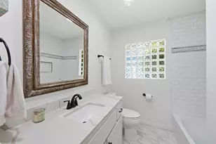 410 Kyle St, Sugar Land, TX 77478 - Photo 27