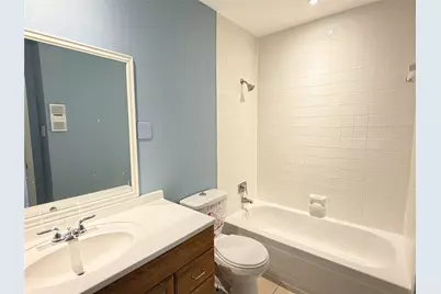 8523 Hearth Drive #19-34, Houston, TX 77054 - Photo 9