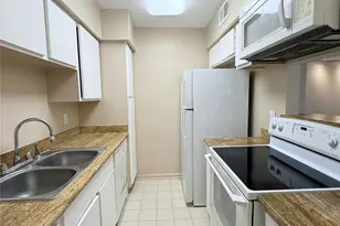 8523 Hearth Dr, Houston, TX 77054 - Photo 5