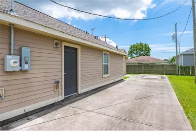 2621 31st Avenue N, Texas City, TX 77590 - Photo 21