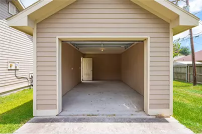 2621 31st Avenue N, Texas City, TX 77590 - Photo 27
