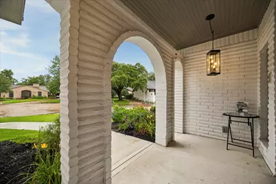3007 Montford Court, Sugar Land, TX 77478 - Photo 3