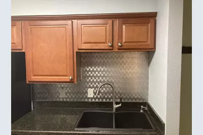 904 University Oaks Boulevard #118, College Station, TX 77840 - Photo 3