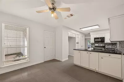 7655 S Braeswood Boulevard #47, Houston, TX 77071 - Photo 13