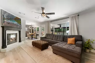 10 E White Willow Cir, Spring, TX 77381 - Photo 5