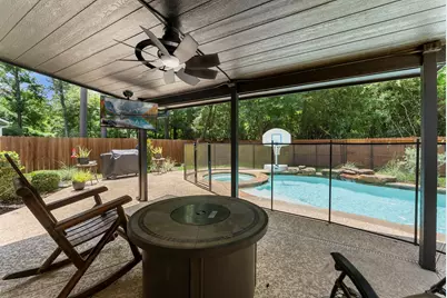 10 E White Willow Circle, The Woodlands, TX 77381 - Photo 25