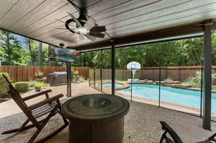 10 E White Willow Cir, Spring, TX 77381 - Photo 25