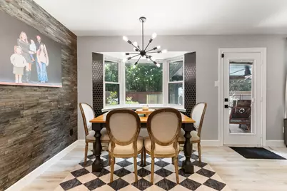 10 E White Willow Circle, The Woodlands, TX 77381 - Photo 13