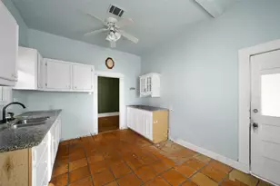 207 Northwood St, Houston, TX 77009 - Photo 11