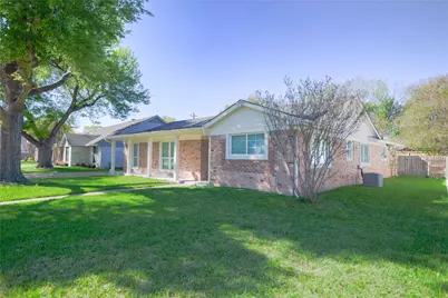 8006 Richmond Avenue, Houston, TX 77063 - Photo 7